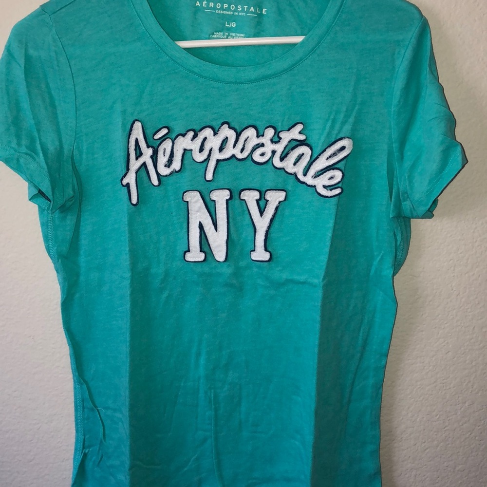 3 Shirt sleeve T-shirts